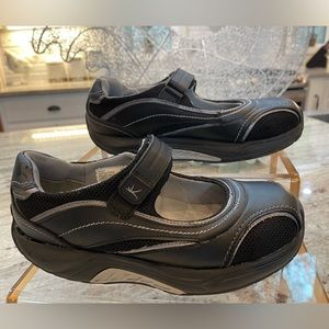 Dansko Black and Gray Women's Sneakers